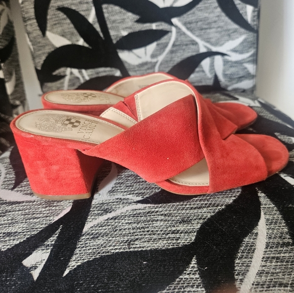 Vince Camuto Red Suede Heels - Picture 4 of 5